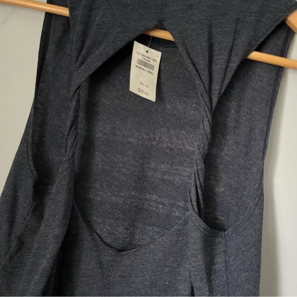 Abercrombie & Fitch NY Navy Blue Anonymous Twisted Open Back Tank Top Sz XS NWT - Picture 11 of 13